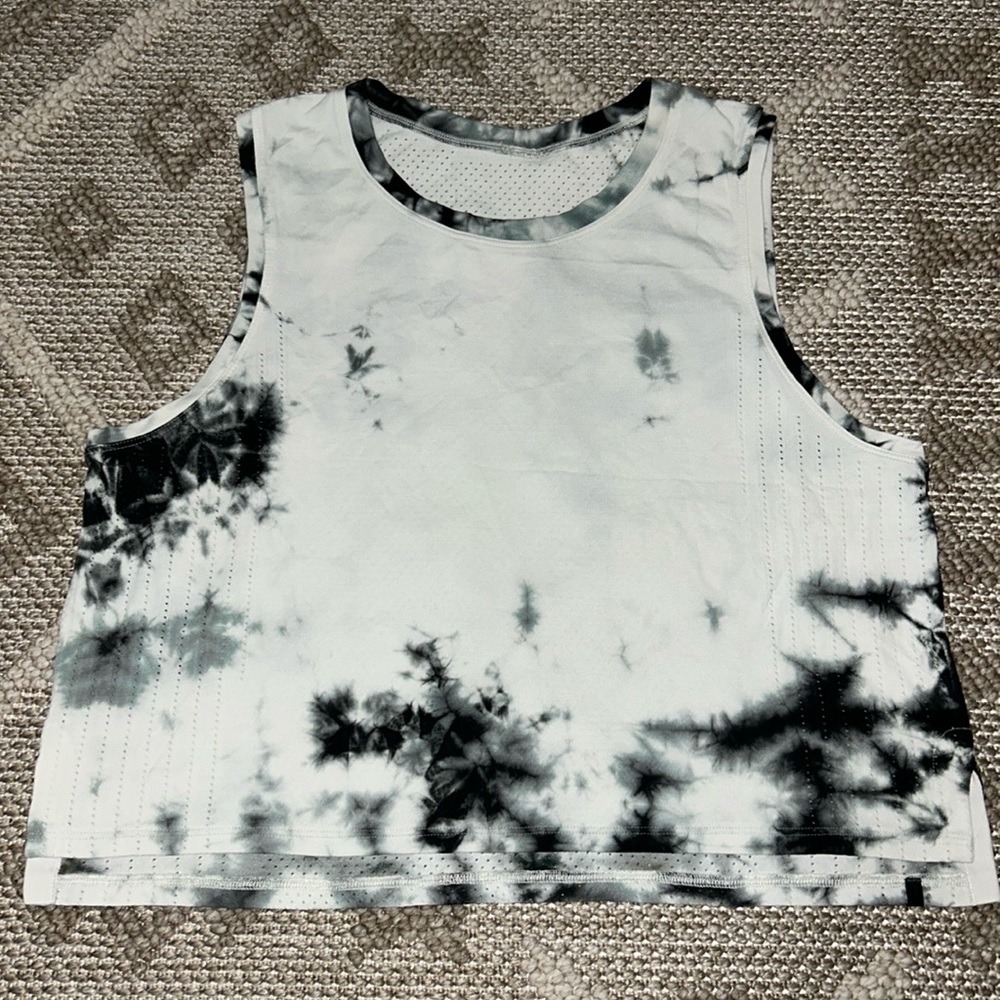 Lululemon Cropped Tank